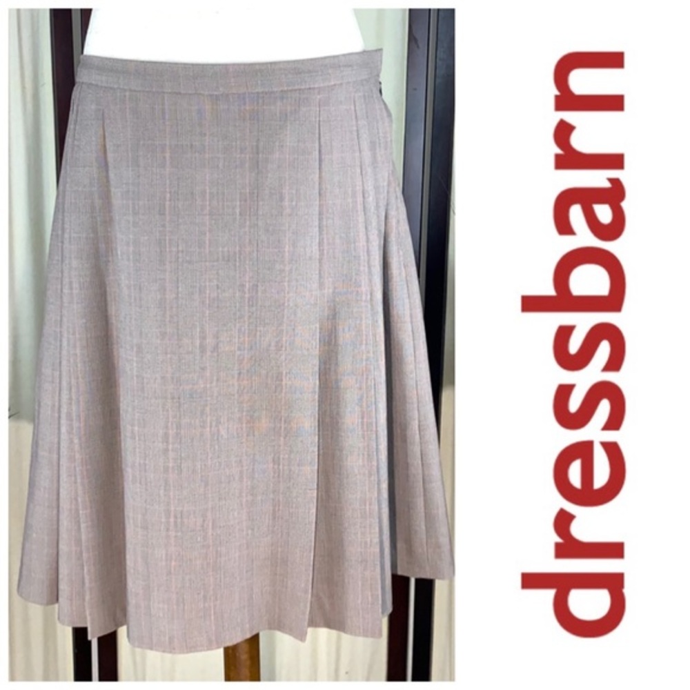 Dress Barn tan tartan tweed pleated skirt.